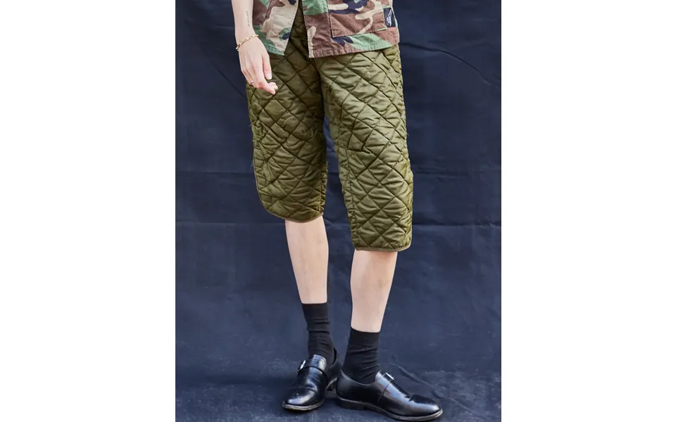 Cropped Quilted Trousers