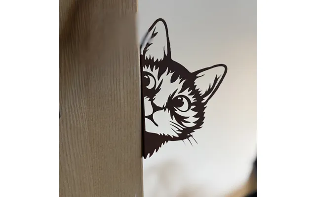 Side Peeking Metal Cat With Rust Finish - Indoor & Outdoor