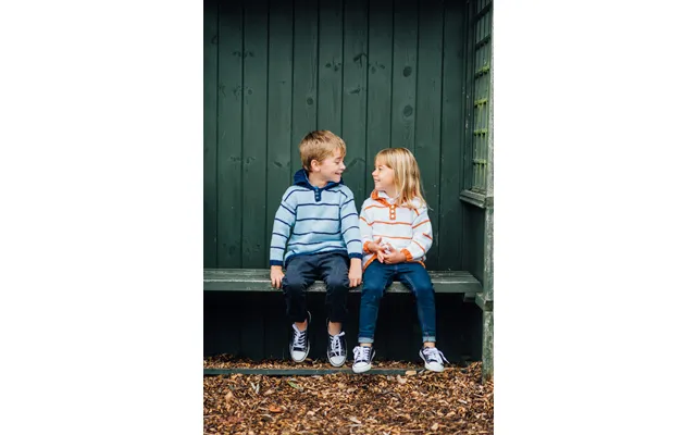 Essential Knits Kids Book