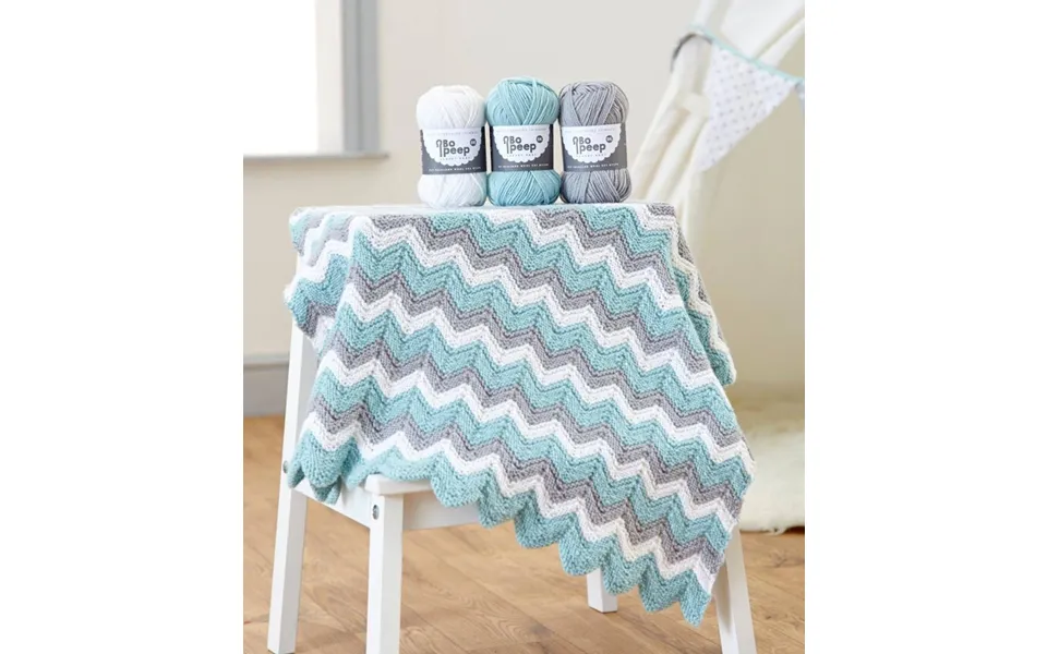 Knitted Zig Zag Baby Blanket Kit