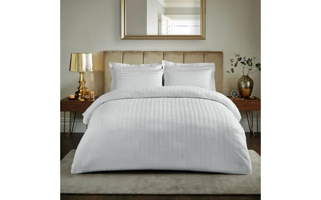 800 Thread Count Cotton Rich Premium 2cm Sateen Stripe Duvet Cover Set