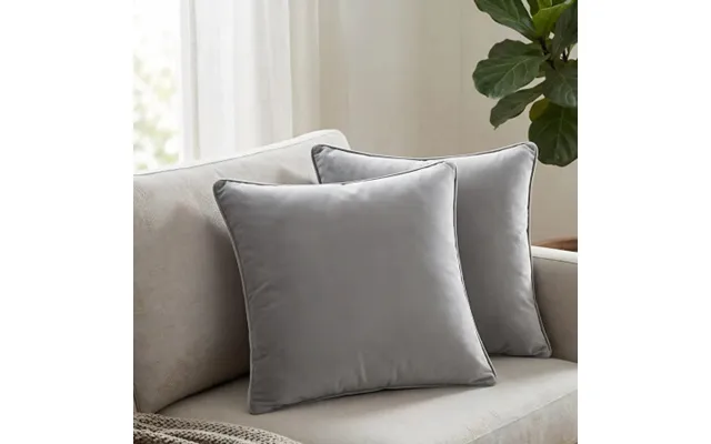 Set Of 2 Cushions With Piped Velvet Covers Included - 45x45 Cm product image
