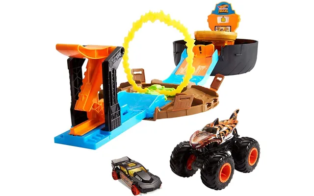 Hot Wheels Monster Trucks Stunt Tire Play Set
