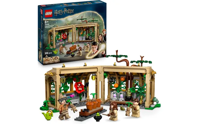 Lego Harry Potter Hogwarts Castle Herbology Class - Wizard Gift 76445