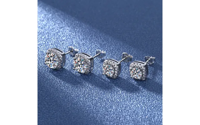 Korean Version Square Bag With Micro Inlay Of 50 Cents Per Carat Simulation Set - First Accessory For Women's Earrings product image