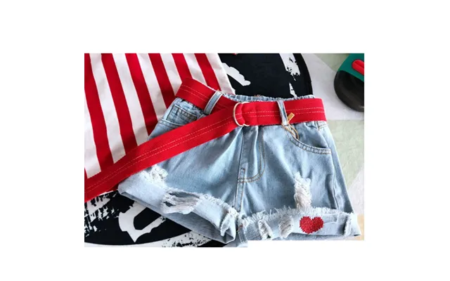 Kid's Clothing Baby Denim Shorts Summer 2024 New Fashion Girls Summer Wear Embroidered Hot Pants Versatile Children's Pa