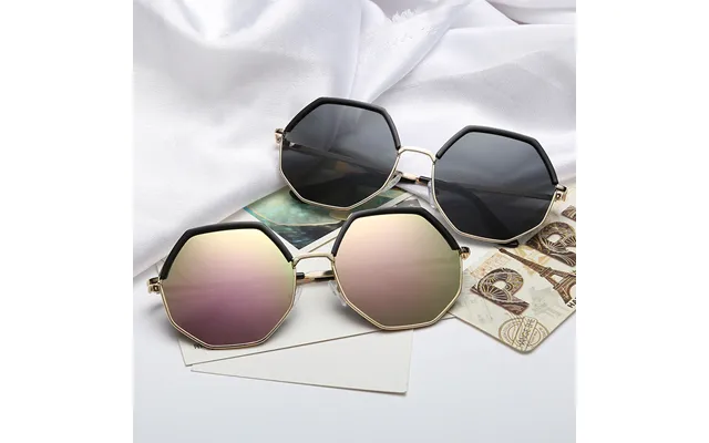 New Fashionable Korean Version Of Internet Celebrity Polarized Sunglasses Retro Metal Half Frame Sunglasses Polygonal La product image
