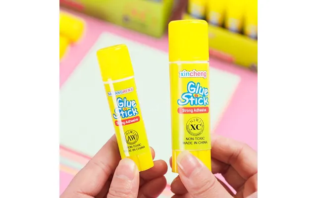 Non-toxic Solid Glue Stick High Viscosity For Kids & Office Washable & Strong Hold product image