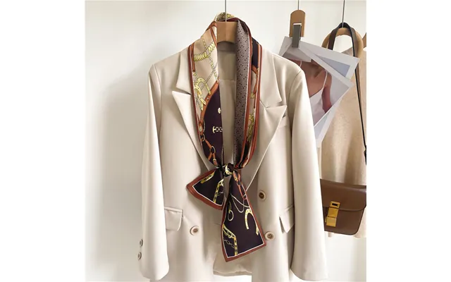Suit - Scarf product image