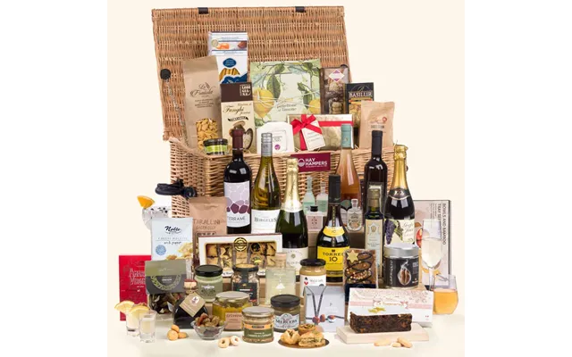 Epicurean Delights In Hamper Basket Hay Hampers