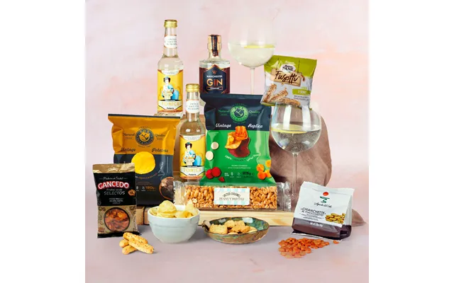 Gin O'clock Gift Hamper Hay Hampers