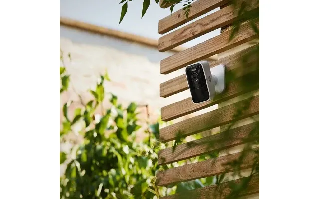 Outdoor Camera Battery-powered Install