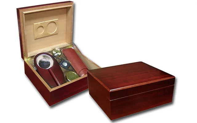 The Diplomat Gift Set