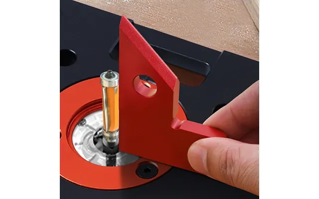 45 90 Degree Square Multifunctional Carpenter's Angle Measurement Tool High Precision Woodworking Tool Ideal For Precisi