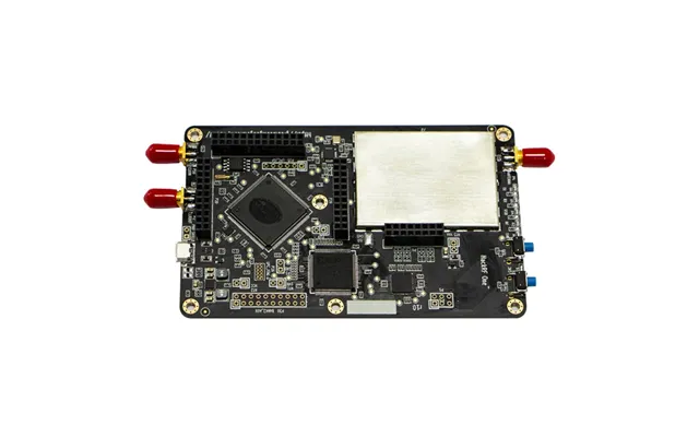 Hackrf One Software Defined Radio 1mhz-6ghz 20mhz Bandwidth 8bitadc Dac 20mbps Rate 10dbm Max Power Includes Usb Cable A