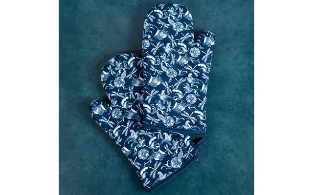 Distinctly Designed Oven Mitts - Set Of 2