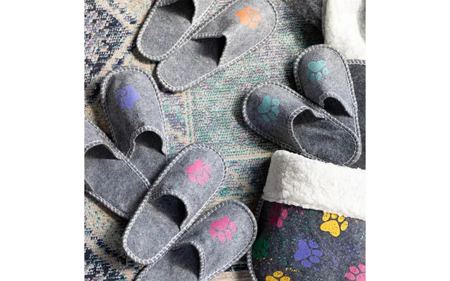 Paw Print Guest Slipper Set