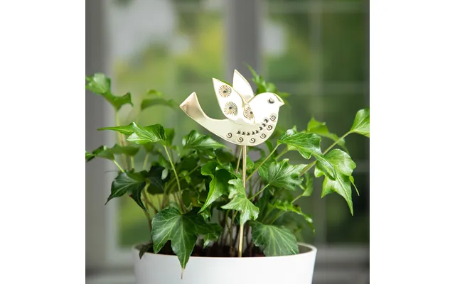 Pretty Birds Handmade Pot Stakes - Flying