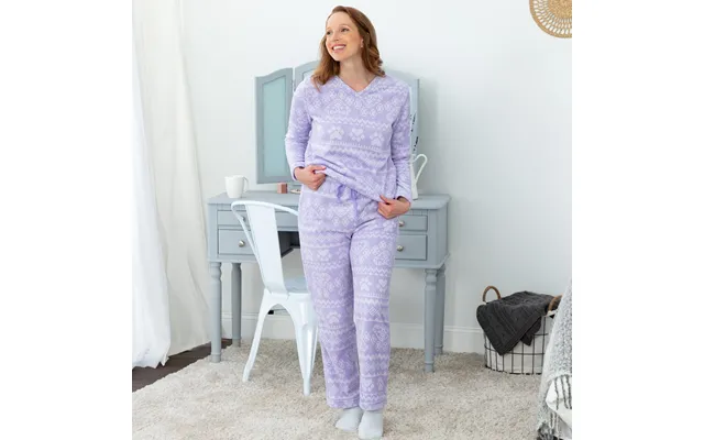 Super Cozyâ Paw Print Pajama Set - Needlepoint Heart Paws