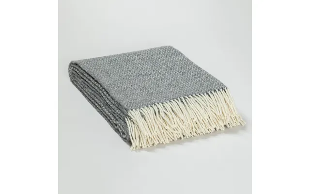 Ukrainian 100% Wool Fringed Throw Blanket - Diamond