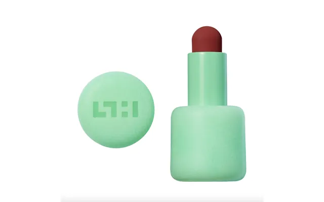 Velvet Blur Matte Lipstick Balm - Chai