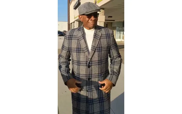 Overcoat - With Blue Plaid Pattern Coat