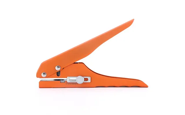 All-iron Pvc Card Punch 8mm 15mm Flat Screw Covering Pliers Woodworking Edge Strip Hole Punching Tool