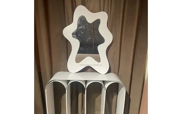 Customized Size Home Decor Antique Wood Frame Luxury Bath Mirrors Rectangle Shape Mirror Small Star Mirror
