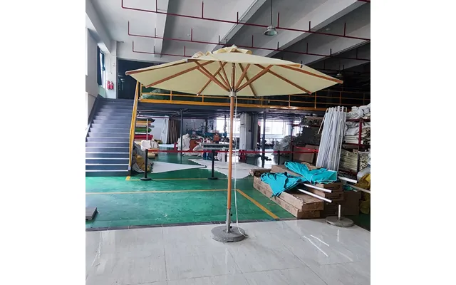 Factory Direct Aluminum Frame Patio Umbrella Big Size Outdoor Parasol With Crochet Design For Garden Restaurant Park Hot