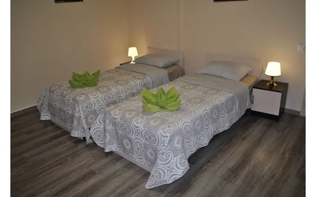 Kashira Guest House