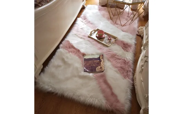 Unique Fluffy Rugs , Faux Fur Sheepskin Area Rug - 6'x8' Y3