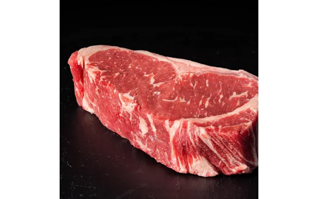 Blackboxmeats Beef Choice Center Cut Ny Strip - 8 Oz