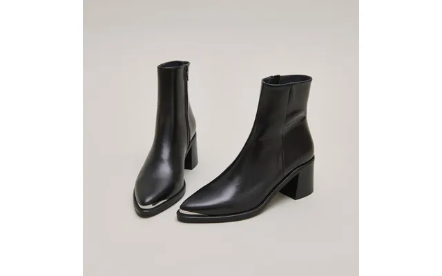 264- Delo Cuir Noir Color Noir Size 41