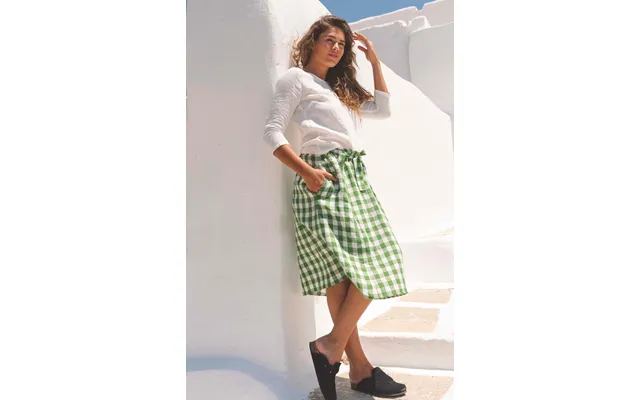 Bergen Mid Length Skirt - L