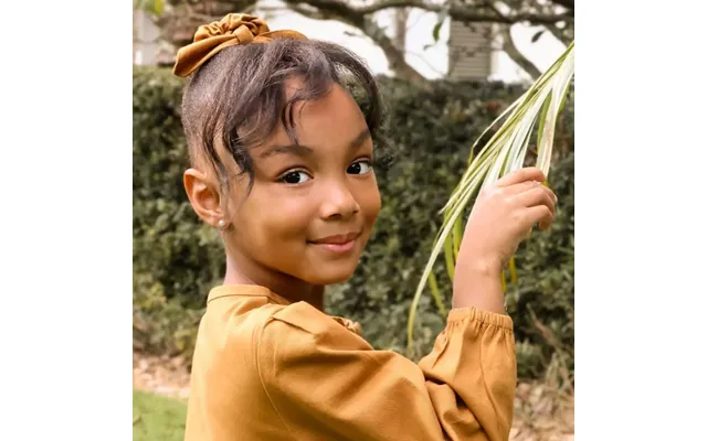 Bow Scrunchie - Butterscotch Loopknit