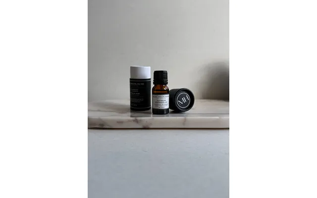 Fragrant Essential Oil Blends - Cedarwood & Lavender