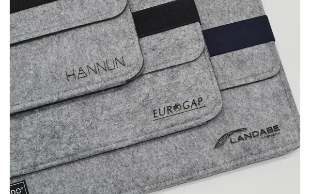 Funda Hazi Personalizable - 13 Sí Granate Burdeos