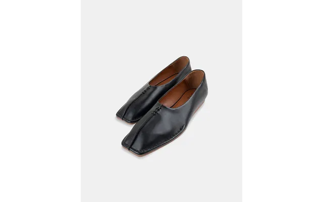 Gaia Flats Sand - Eu35 Black