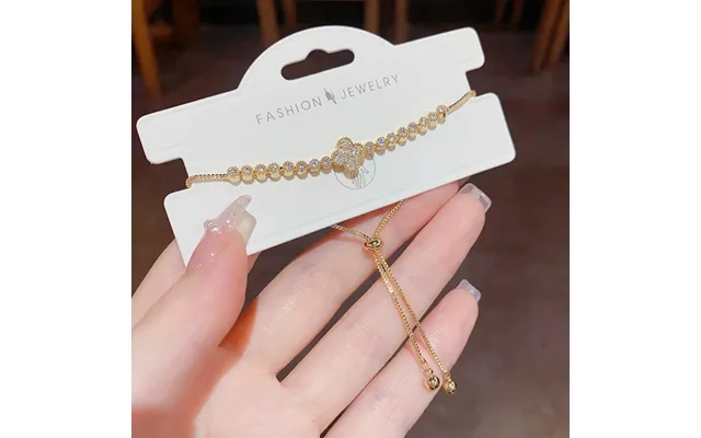 Exquisite Sparkling Zircon Four Leaf Flower Bracelet - Gold