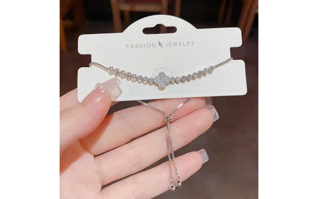Exquisite Sparkling Zircon Four Leaf Flower Bracelet - Silver