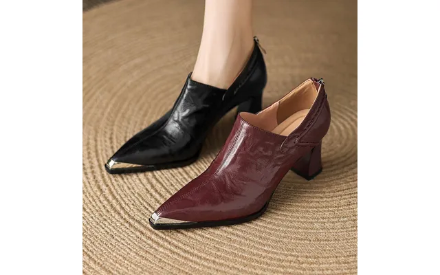 Chiko Concha Pointy Toe Chunky Heels Booties