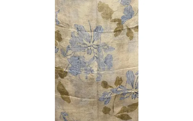 Scarf Woman Seventy