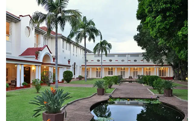 Romantic Vic Falls - Chobe & Delta Safari