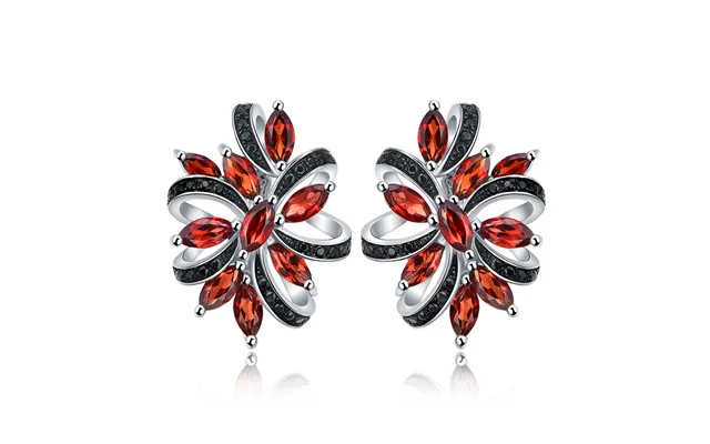 0.8ct Natural Red Garnet Sterling Silver Blooming Flower Black Studs Earrings