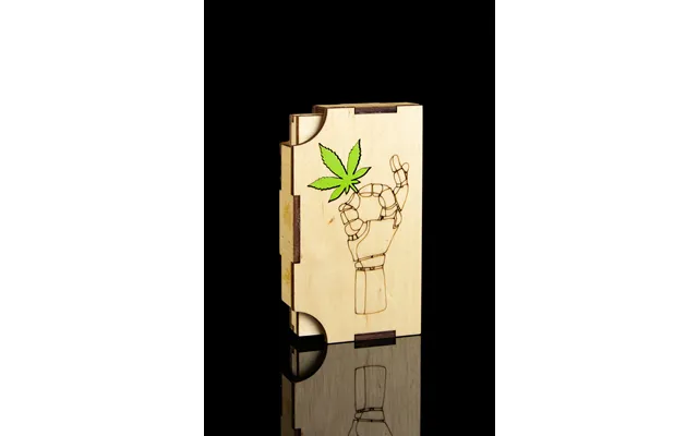 Novelchisel Pocket Wooden Pre-roll Holder