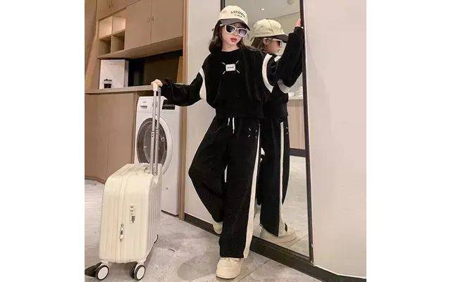Girls' Spring And Set 2023 New Children's Fashionable Junior High School Students' Autumn Network Red Sports Wide