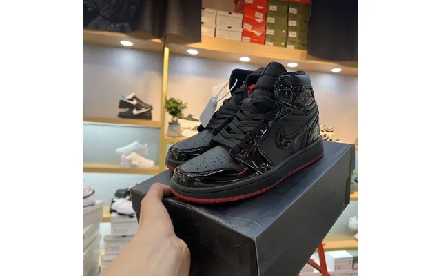 Pure Original High Top Schwarz Rot Unisex Modische Und Vielseitige Basketballschuhe - Trendige Casual Sports Board Schuh