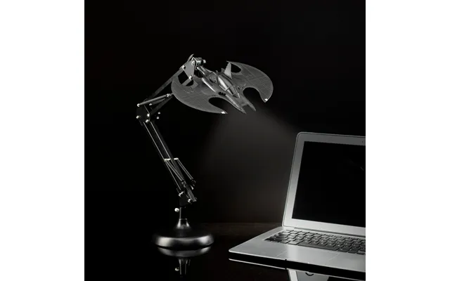 Batwing Posable Desk Light V2