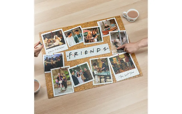 Friends Jigsaw Puzzle - Seasons