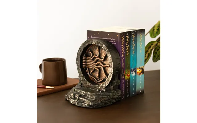Harry Potter Chamber Of Secrets Bookend